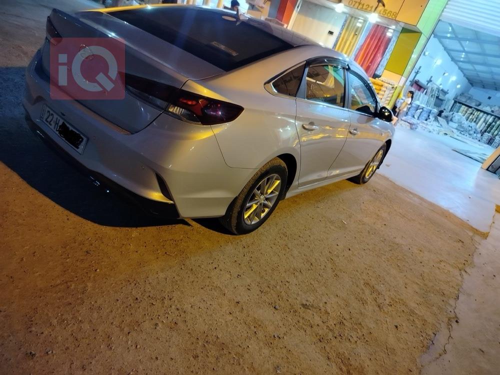 هیوندای سۆناتا